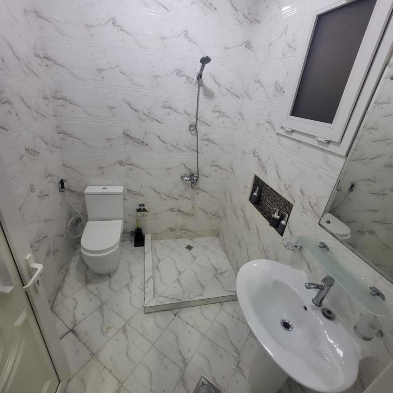 Vashi Full Studio Apartment Abu Dhabi